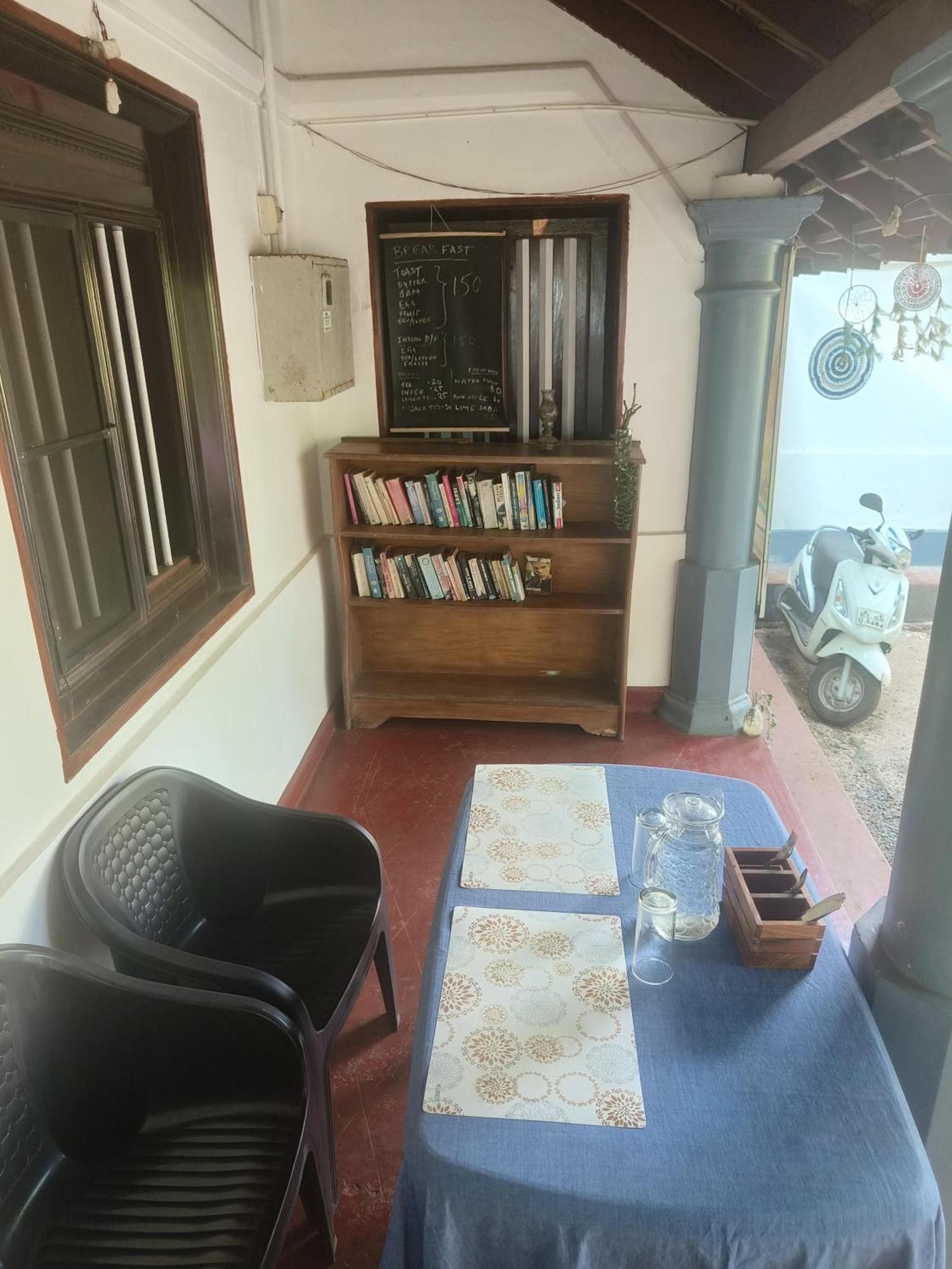 Perch Next Door Bed and Breakfast Kannur Εξωτερικό φωτογραφία